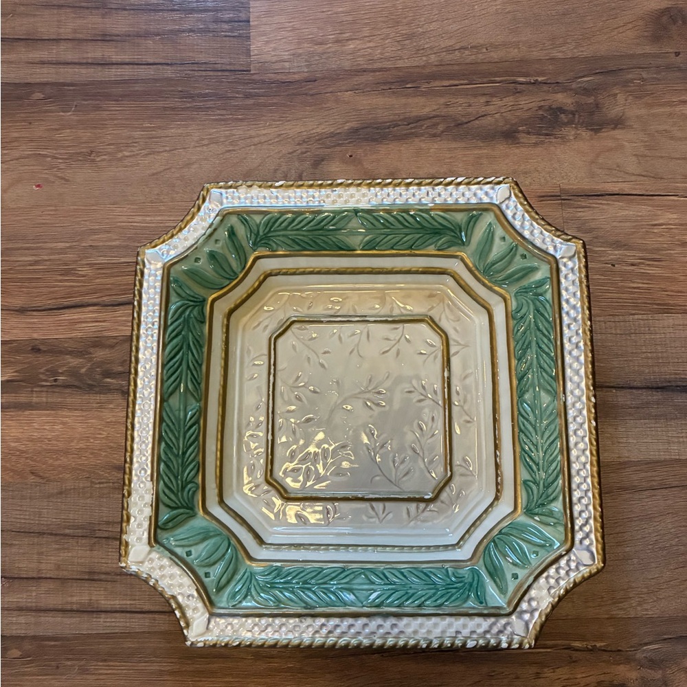 Fitz and Floyd Cream Decorative Dish